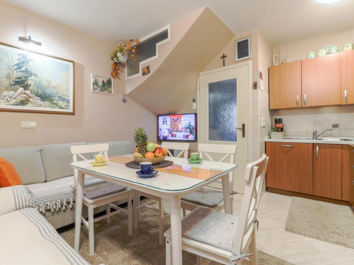 City Center 3 Bedroom Apartment Vrsar Eksteriør billede